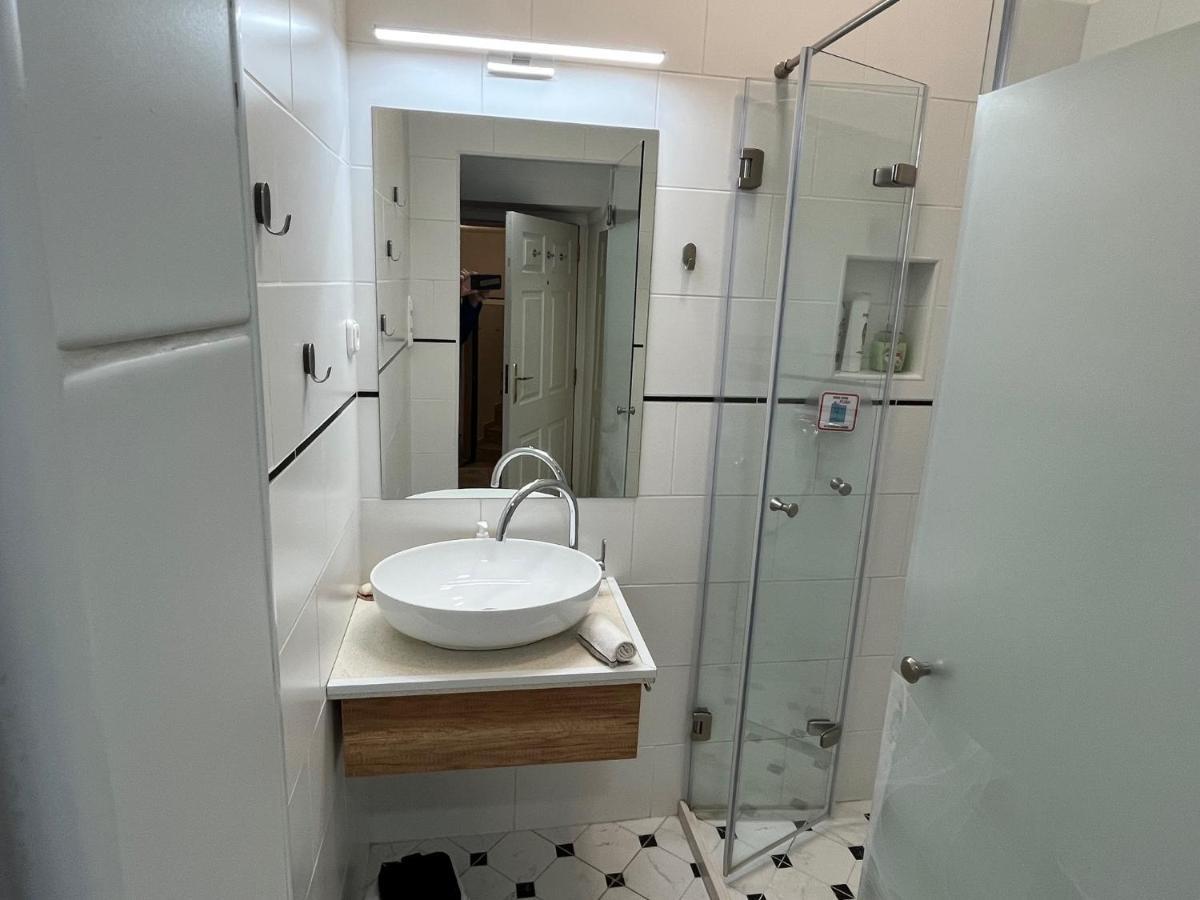 Studio Flat In The Center Of Budapest Exterior foto